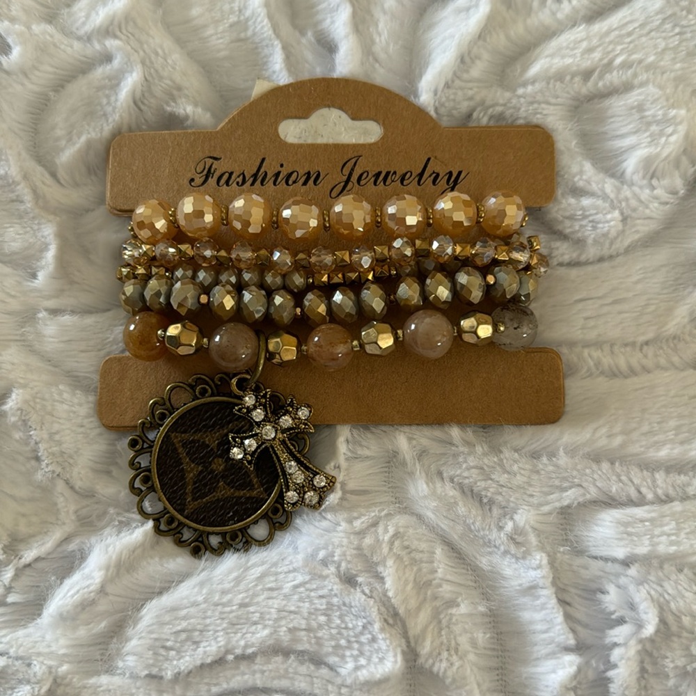 Bracelet set
